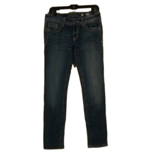 Miss Me size 29 skinny jeans. Leather look details on pockets!